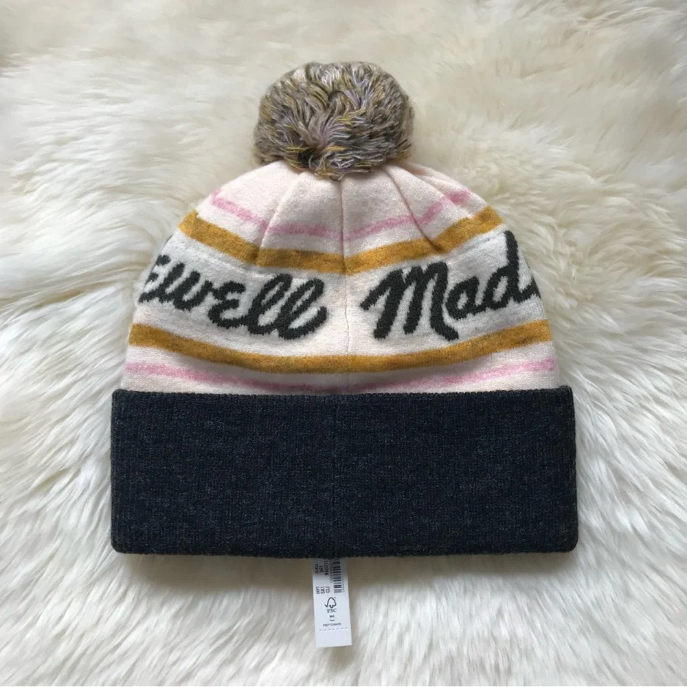 NWT Madewell Retro Pom-Pom Beanie